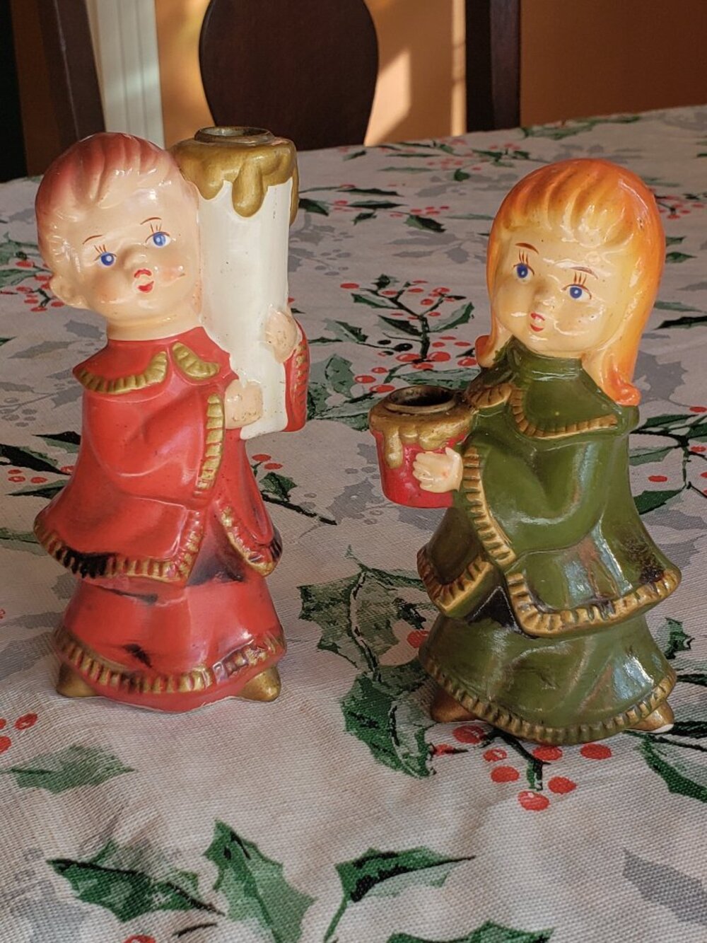 VINTAGE CHALKWARE CHOIR KIDS CANDLE HOLDERS FROM STAR HAND PAINTED IN JAPAN